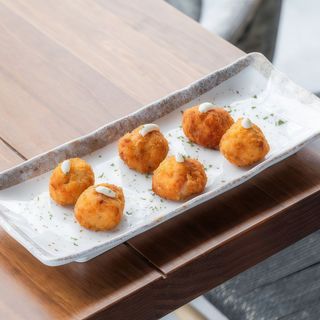 Croquetas Cremosas De Jamón Ibérico (6 uds.)