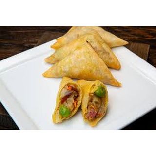 Samosas veg (pair)