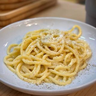 Bigoli cacio e pepe