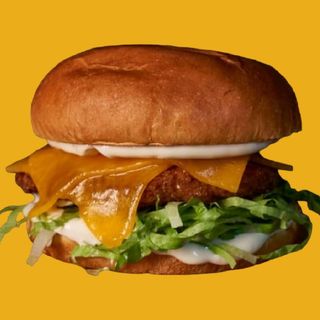 NUEVA Cheeseburger de Pollo con patatas incluidas.