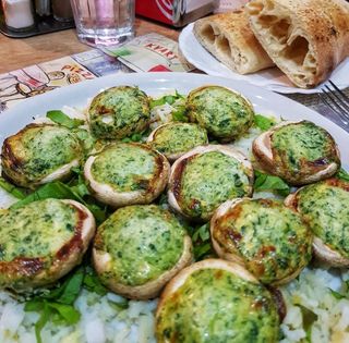 Pečurke punjene spanaćom