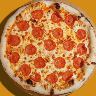 პიცა პეპერონი 4 ნაჭრიანი 22 სმ.  270 გრ.