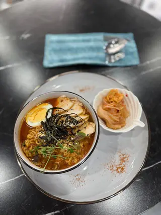 Рамен с курицей (350г)