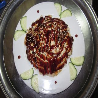 127A Pato crispy con arroz teriyaki y sesamo 