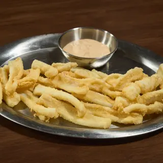 Calamares a la andaluza y salsa "alegre"