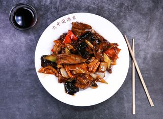 84. Патица с бамбук и гъби