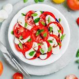 Класическо Капрезе (350г)