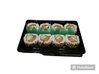 Uramaki Salmon Aguacate ( 8 Ud )