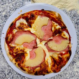 Pizza Hawaii 24cm