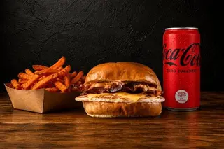 Combo Chicken Smash Burger