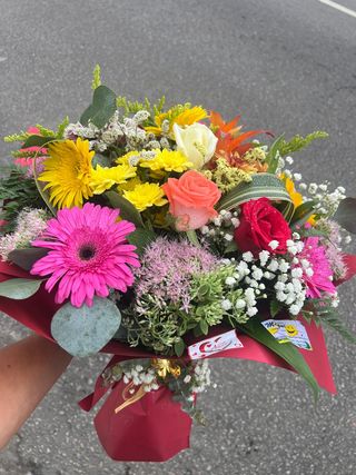 Bouquet Campestre Com Cores Sortidas