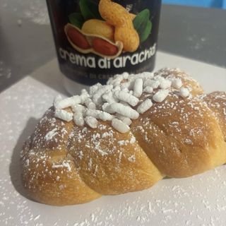 TRECCIA BURRO DI ARACHIDI