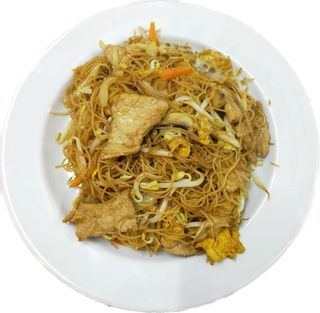 Massa de Arroz com Carne de Porco e Legumes