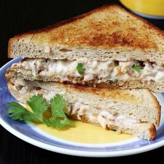 Sanduíche de Frango