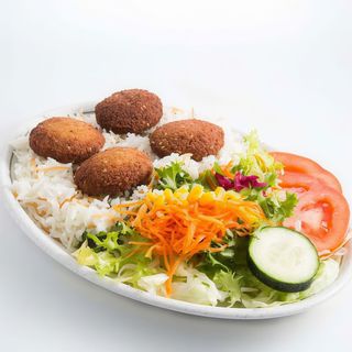 Piatto falafel con riso