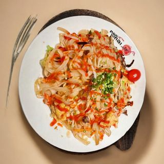 Fried Rice noodles vegan  (spicy )