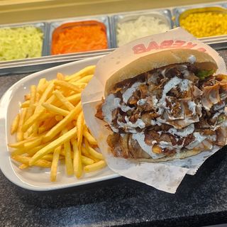 Kebab No Pão Turco Especial (sem salada)