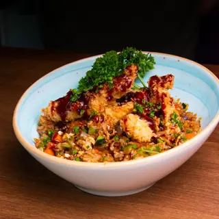 Yakimeshi de pollo