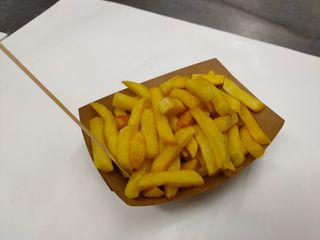 Patatine fritte grandi