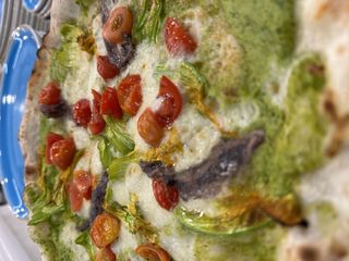 Fiori di zucca e alici