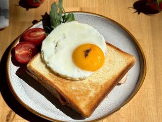 Сендвіч Крок мадам