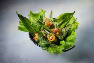 Gai Hor Bai Phai