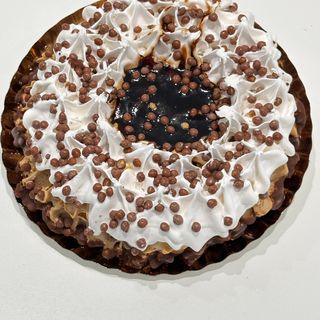 Tarta mini jijona  turrón y nata 6 raciones