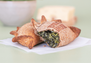 Empanada de Espinacas y Emmental