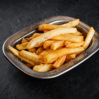 RACIÓN DE PATATAS FRITAS