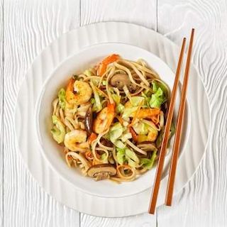 Yaki Udon Gamberi