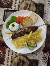 Souvlaki pită de vițel