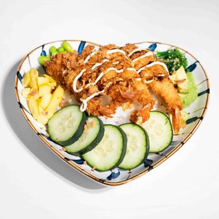 33. Camarão Poke Bowls