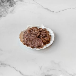 Manzo speziato 卤牛肉