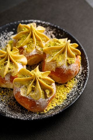 Puffetti al pistacchio