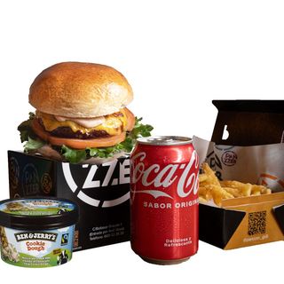 Menú Cheese Bacon X2 + Ben & Jerry 100 ml
