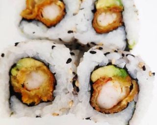 California Tempura Langostino Aguacate (8 Uds.)