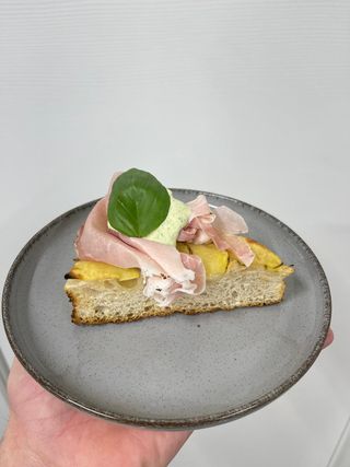 Trancio con patate a sfoglia