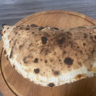 Калцоне със сирена 30см