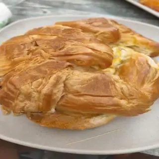 Crosissant Vegetal Con Atún