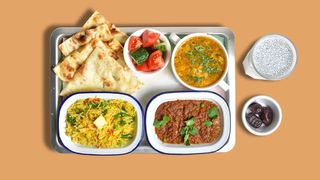 Индийский ифтар сет с курицей.