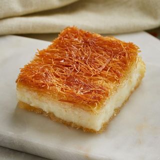 Քնաֆե պանրով/կաթի սերով