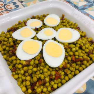 Guisantes salteados con jamón