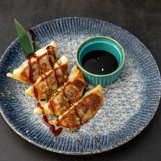 GYOZAS DE TERNERA (5 PZS)