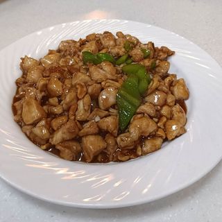 Chicken With Cashew Nuts