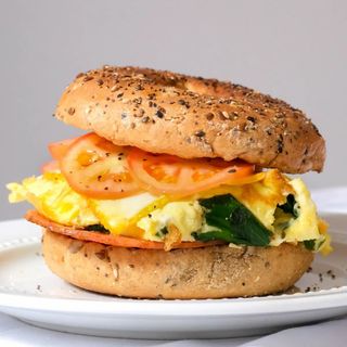 Eggs Burger