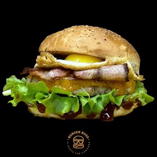 Hamburger di pollo Pacho Herrera con patatine e salsa a scelta