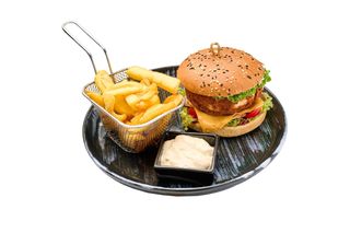 Чізбургер з картопляними діпами та соусом (330/100/40г)