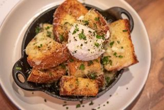 Padano Garlic Bread