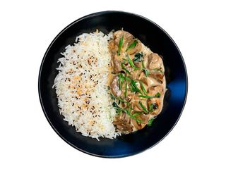 Жареные шампиньоны в сливочном соусе