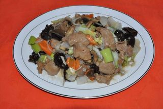 101. Свинско със зеленчуци + 60 Задушен бял ориз + Coca-Cola (330мл.)